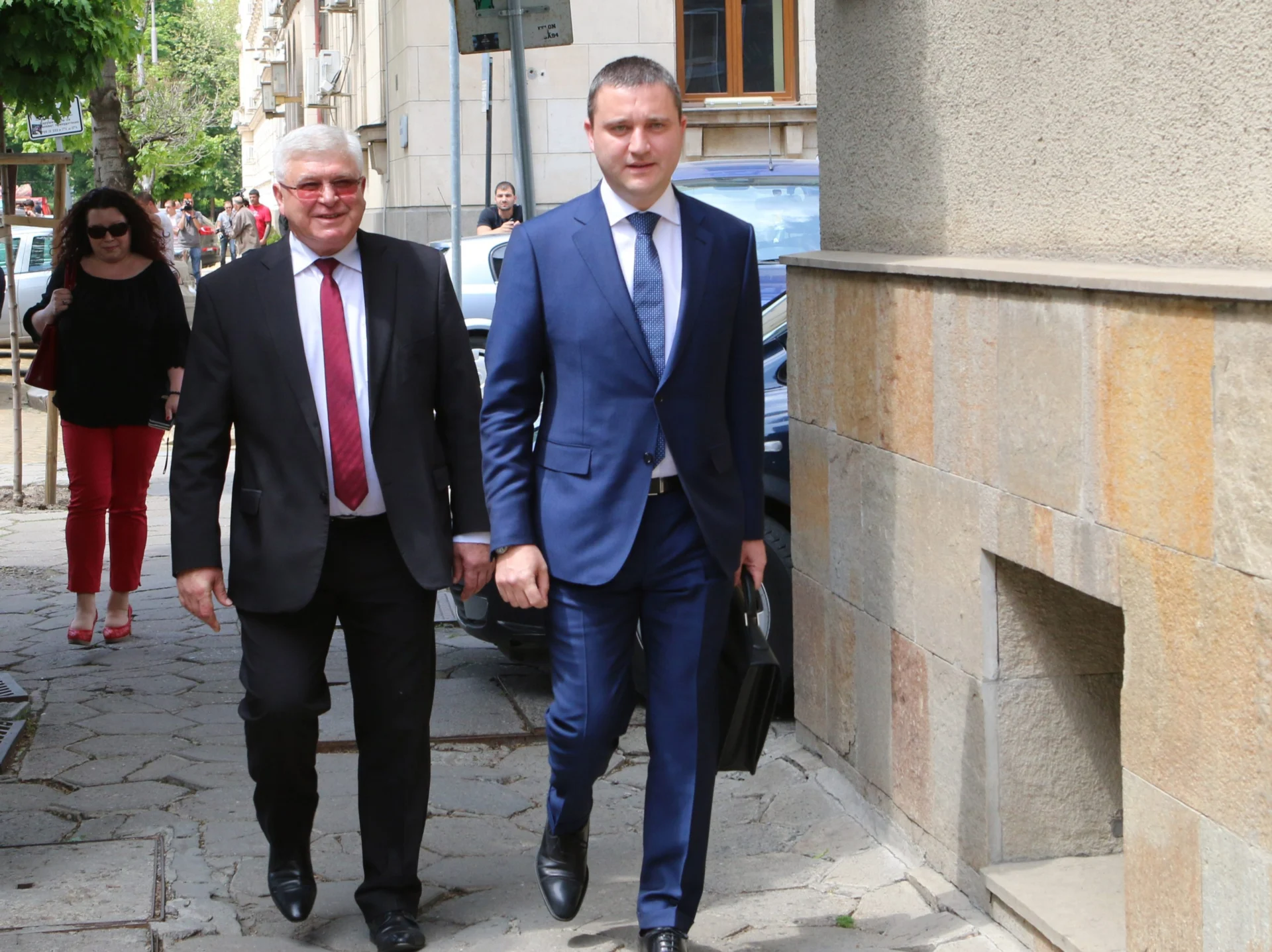Смяна на министри министерство на финансите Кирил Ананиев Владислав Горанов