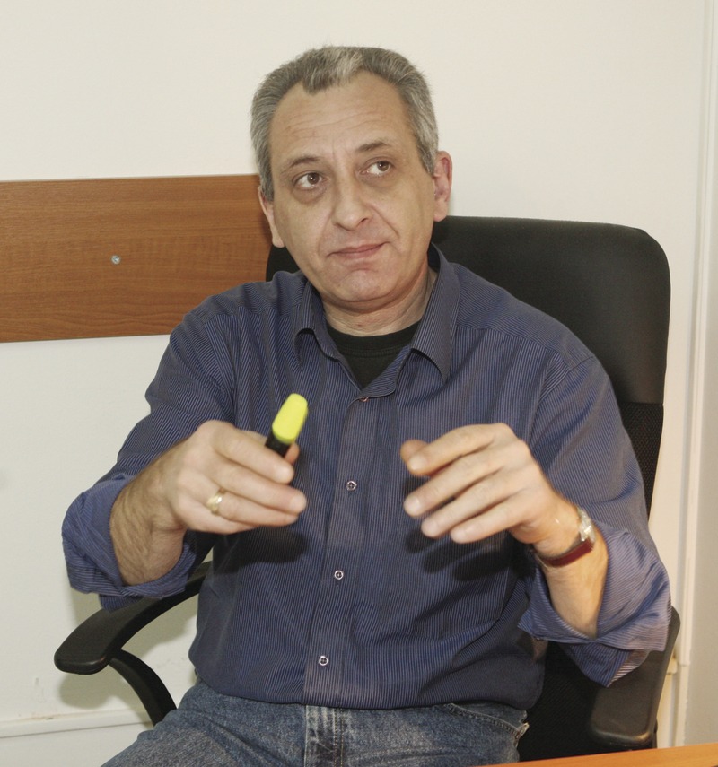 Емил Савов