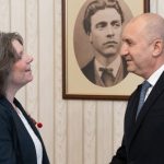 Румен Радев се срещна с временно управляващата посолството на САЩ Сюзън Фалатко