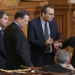 Парламент Томислав Дончев