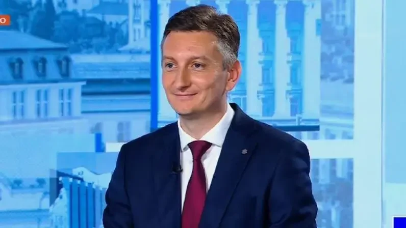 Прозрачността е най-доброто лекарство срещу корупцията, обяви Иван Василев