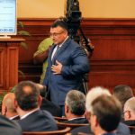 Парламент Младен Маринов