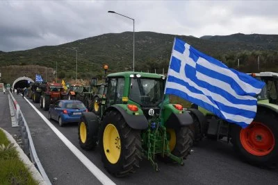 Ограничено е движението на тежкотоварни автомобили над 12 тона при