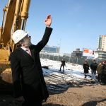 Първа копка небостъргачРосен Плевнелиев - министър на МРРБ