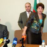 Среща между представители на Икономическия и социален съвет ИСС и Меглена ПлугчиеваВасил Велев - зам. председател на  ИССЛалко Дулевски  - председател на ИССМеглена Плугчиева - управление на европейските фондове