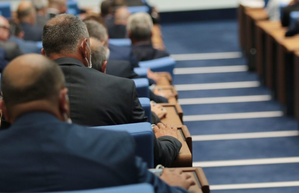 Парламентът актуализира общинските проекти с държавно финансиране