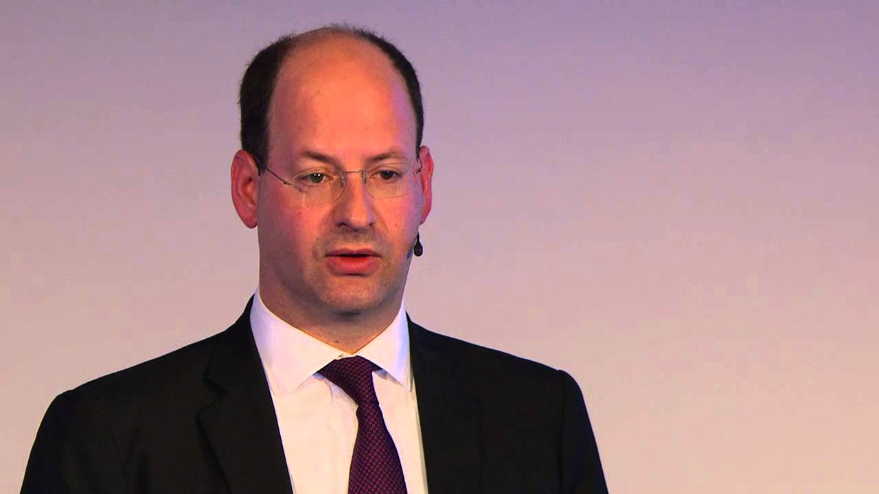 Джеръм Хейгли главен икономист в Swiss Reinsurance