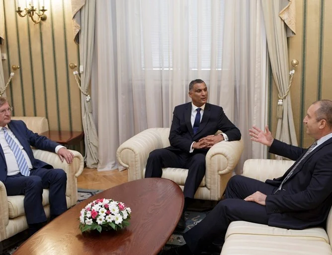 румен радев