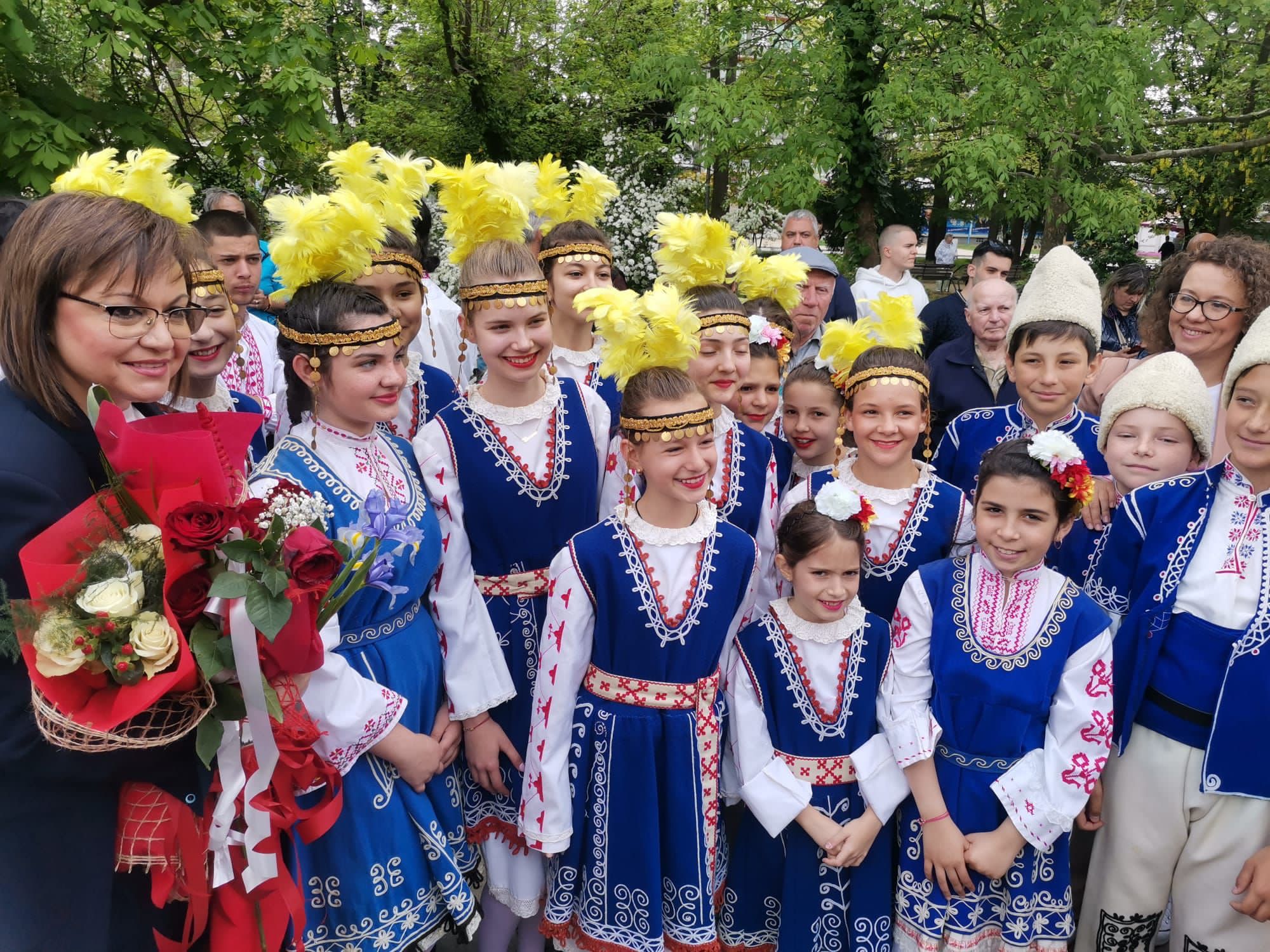 Корнелия Нинова