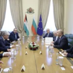 България ще продължи да подкрепя усилията за прекратяване на военните действия в Газа, заяви Радев