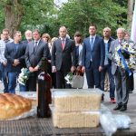 В градинката "Кристал" бе отслужена панахида по случай 121-годишнината от кончината на българския политик и държавник Стефан Стамболов. Почит изразиха министърът на отбраната Николай Ненчев и заместник-министърът на икономиката и заместник-председател на СДС Любен Петров