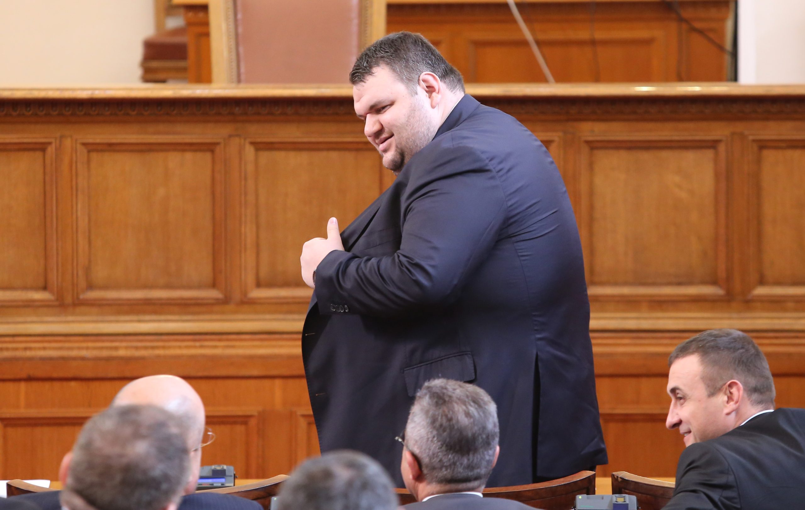 Парламент Делян Пеевски