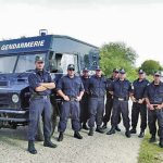 В кюстендилските градини чакат жандармеристите като топъл хляб.
