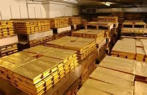 Треската за злато изстреля цената на жълтия метал над 3200 долара за тройунция