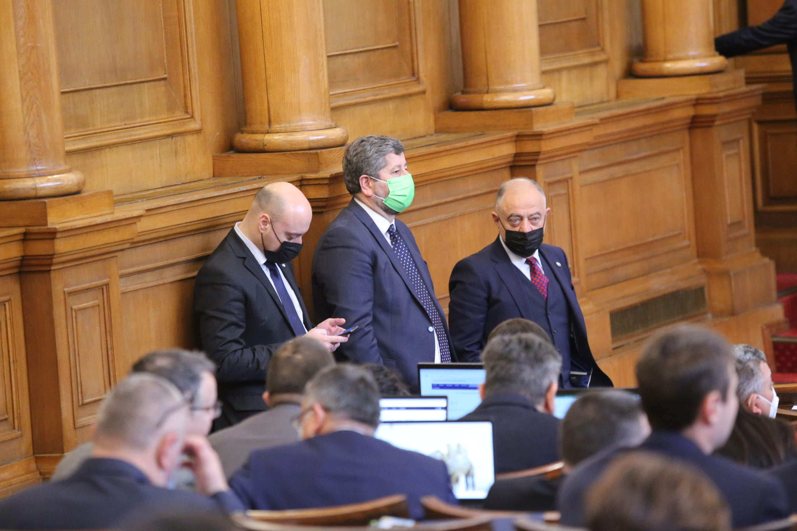Парламент