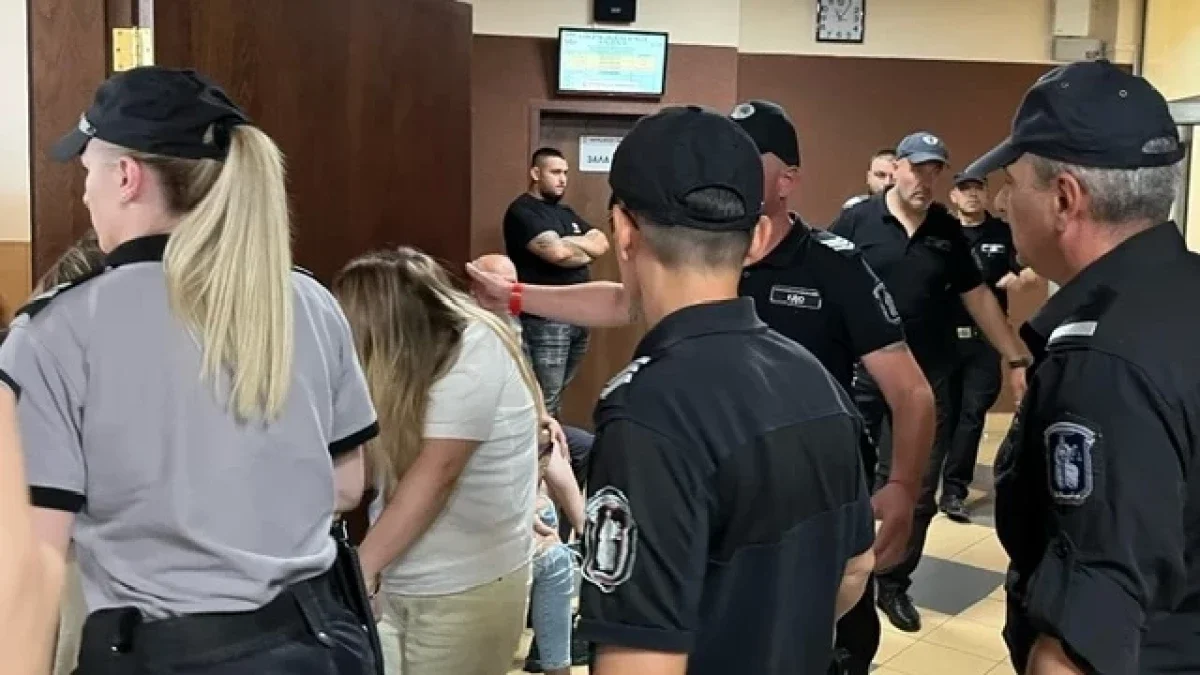 Пуснаха под домашен арест семейната група за източване на НЗОК и НОИ