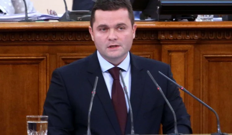 Пенчо Милков