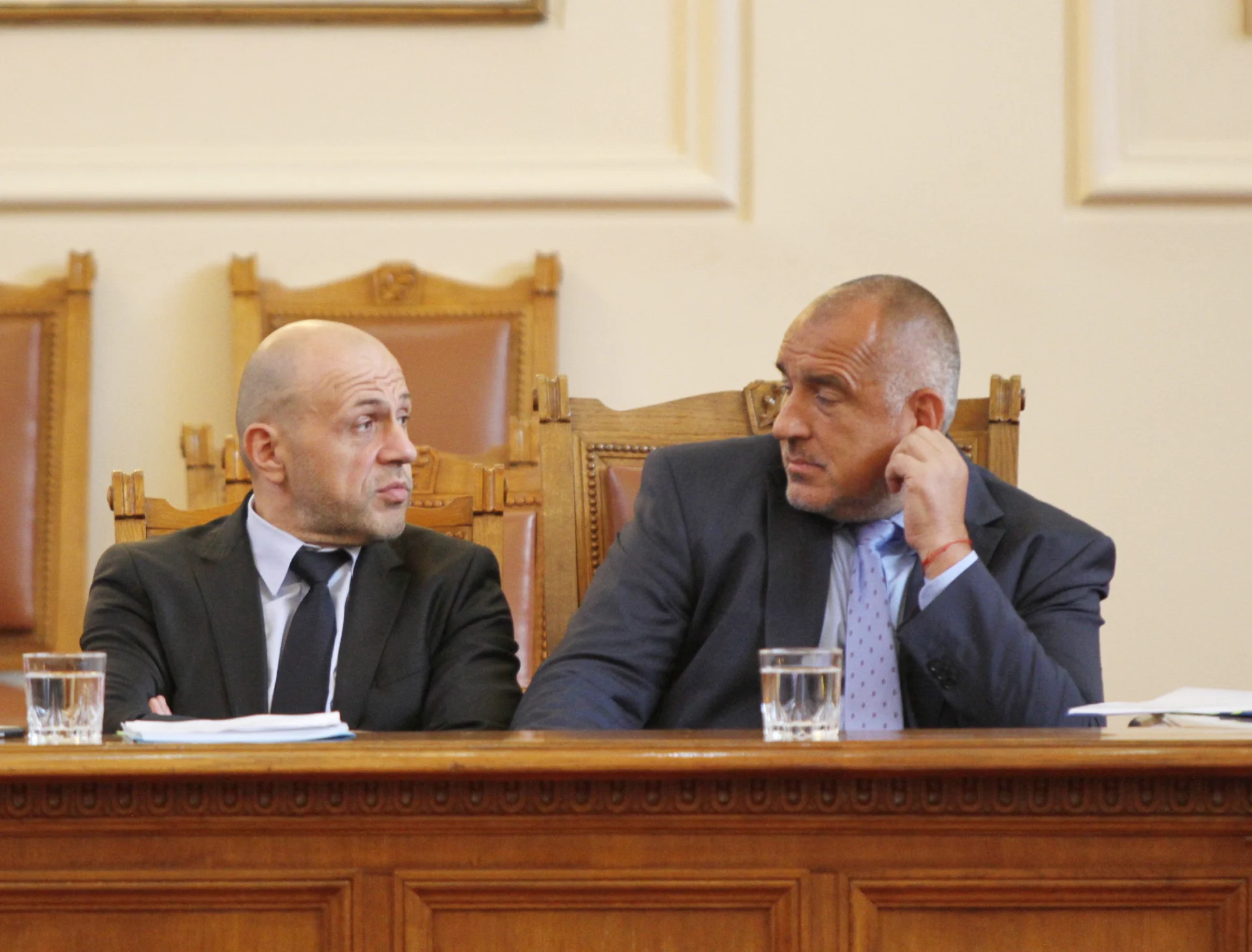 Парламент Блицконтрол Томислав Дончев Бойко Борисов