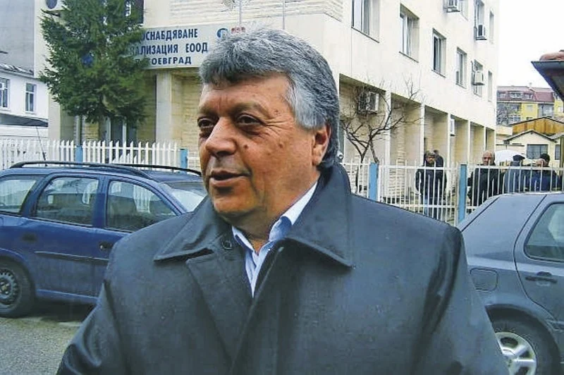 Петър Тунев
