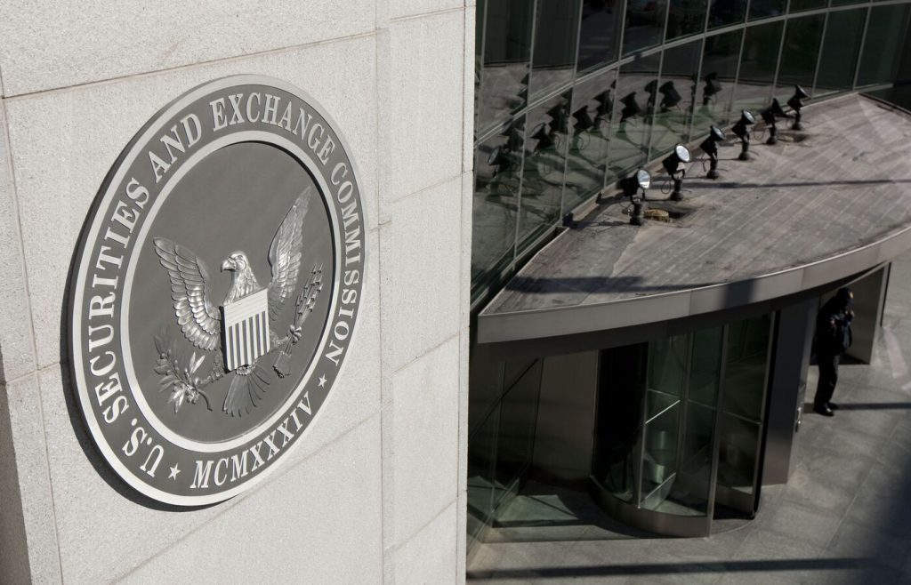 SEC награждава седем доносници с над 28 млн. долара 6 1400x899