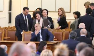 Парламент оставка на правителството на Бойко Борисов