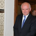 служебният премиер