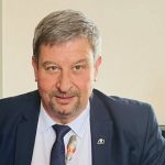 Юлиян Петров: 90 на сто от учителите очакват увеличена с 21% заплата