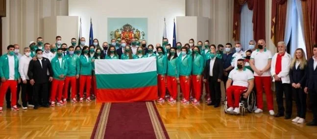 знаме олимпийци