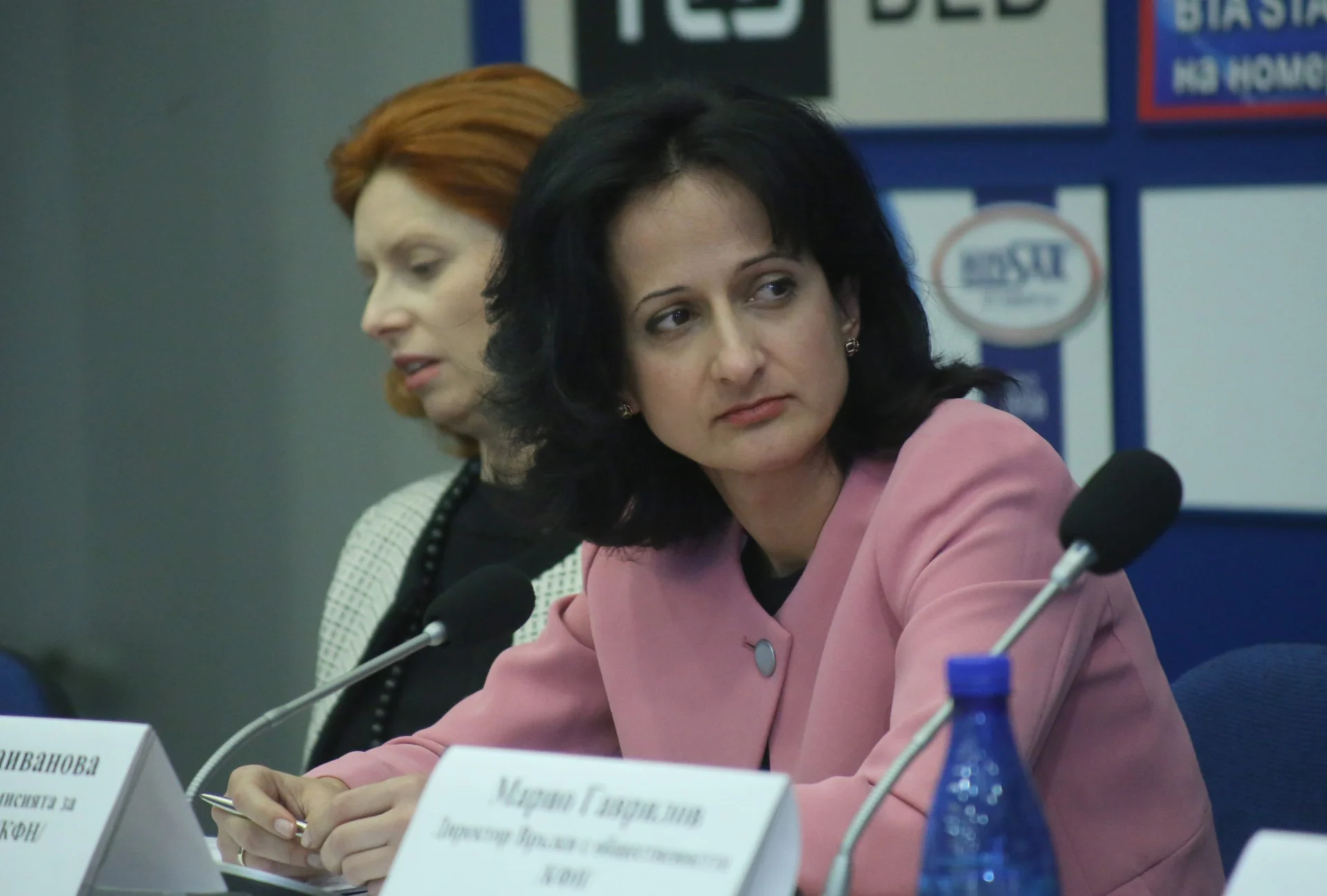 Комисията за финансов надзор (КФН) организира пресконференция на тема „Представяне на прегледа на активите на пенсионните фондове и на балансите на застрахователните дружества и резултатите от стрес тестовете на застрахователите на българския пазар Карина Караиванова