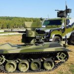 военни роботи