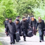 монасите от Атон