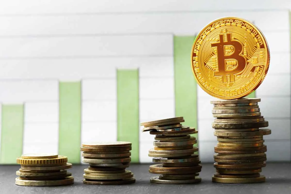 Bitcoin надхвърли 106 хил. долара, експерти прогнозират ръст до 120 хил. долара