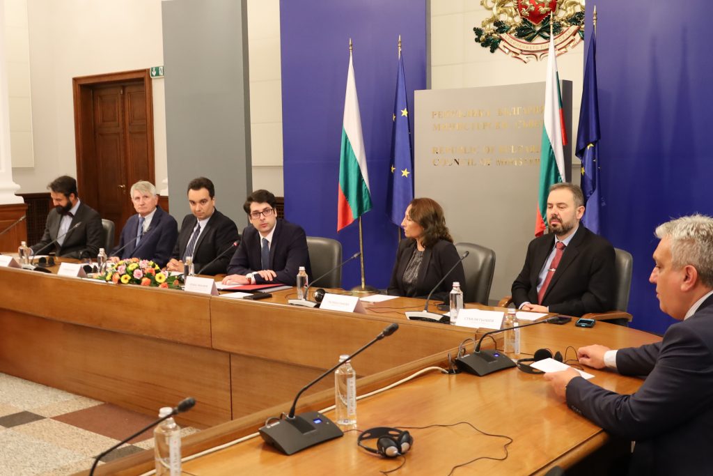Министерски съвет Съвет за икономически анализи Атанас Пеканов