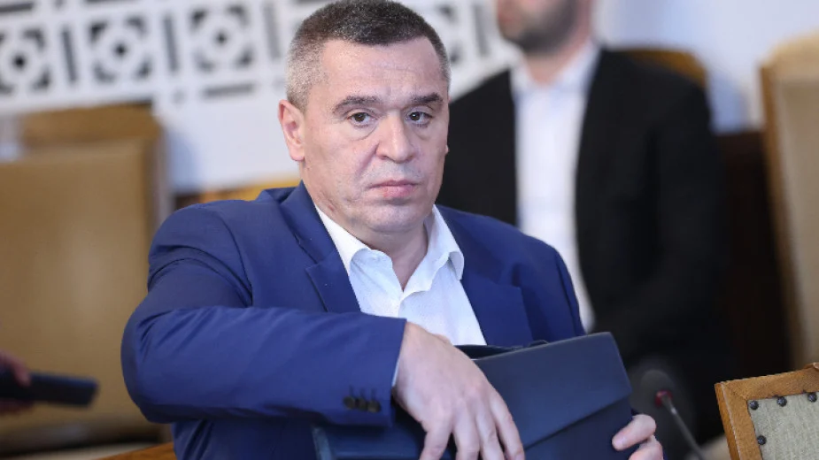 Държавната верига "Магазин за хората" официално е регистрирана