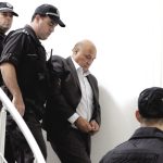 Цар Киро отказва да напусне ареста... засега.