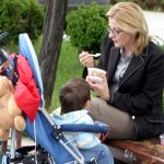 Майка с дете