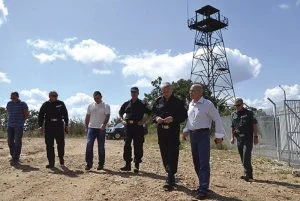Бакалов искаше да се строи ограда по цялата граница