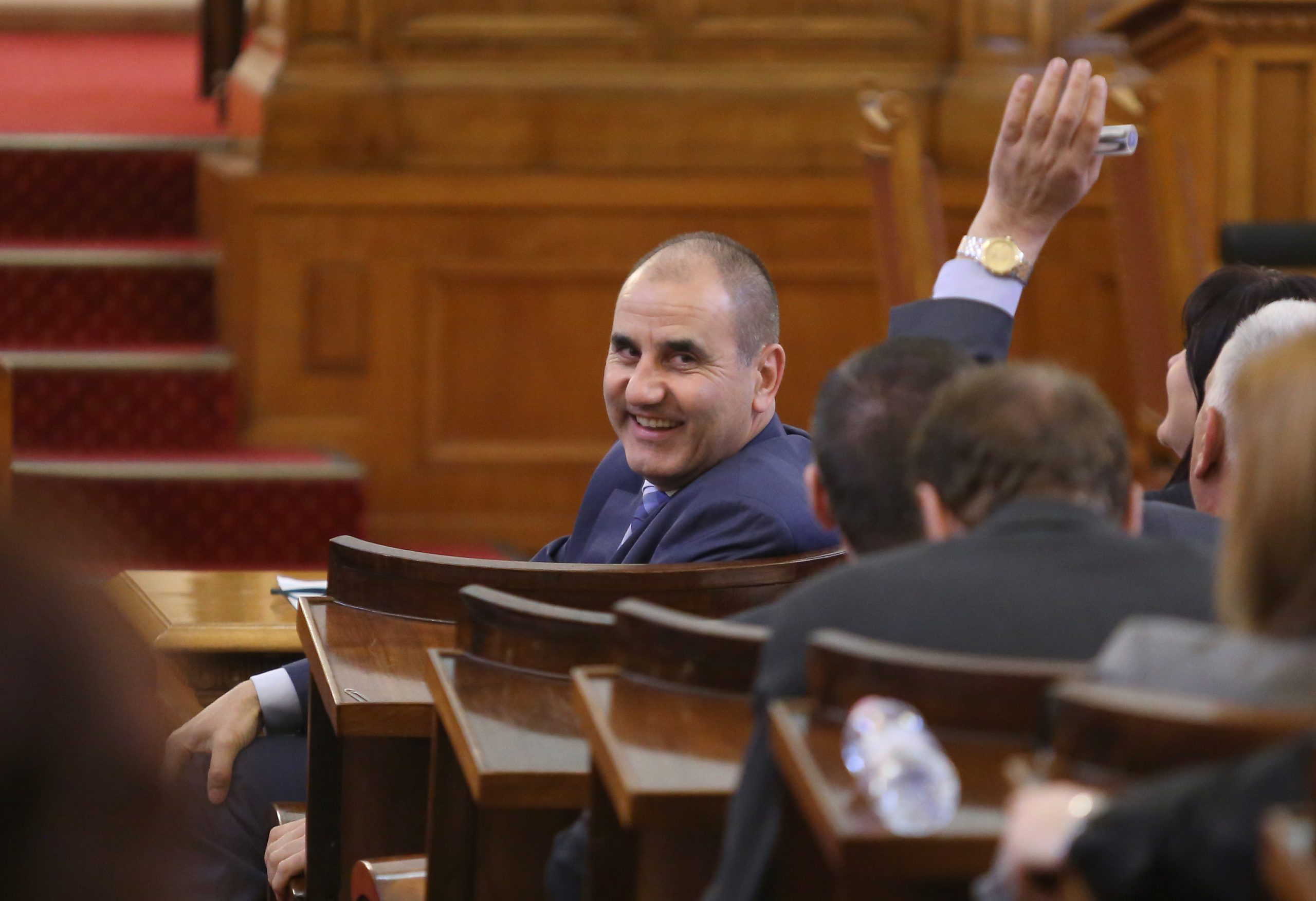 Парламент Цветан Цветанов