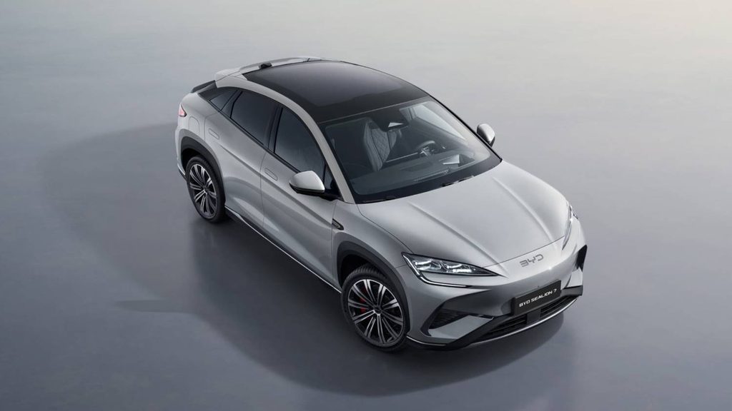 ЕСКО Аутомотив представя най-актуалните BYD модели на Asia Motor Show 2 19.10.2026 1024x576 1