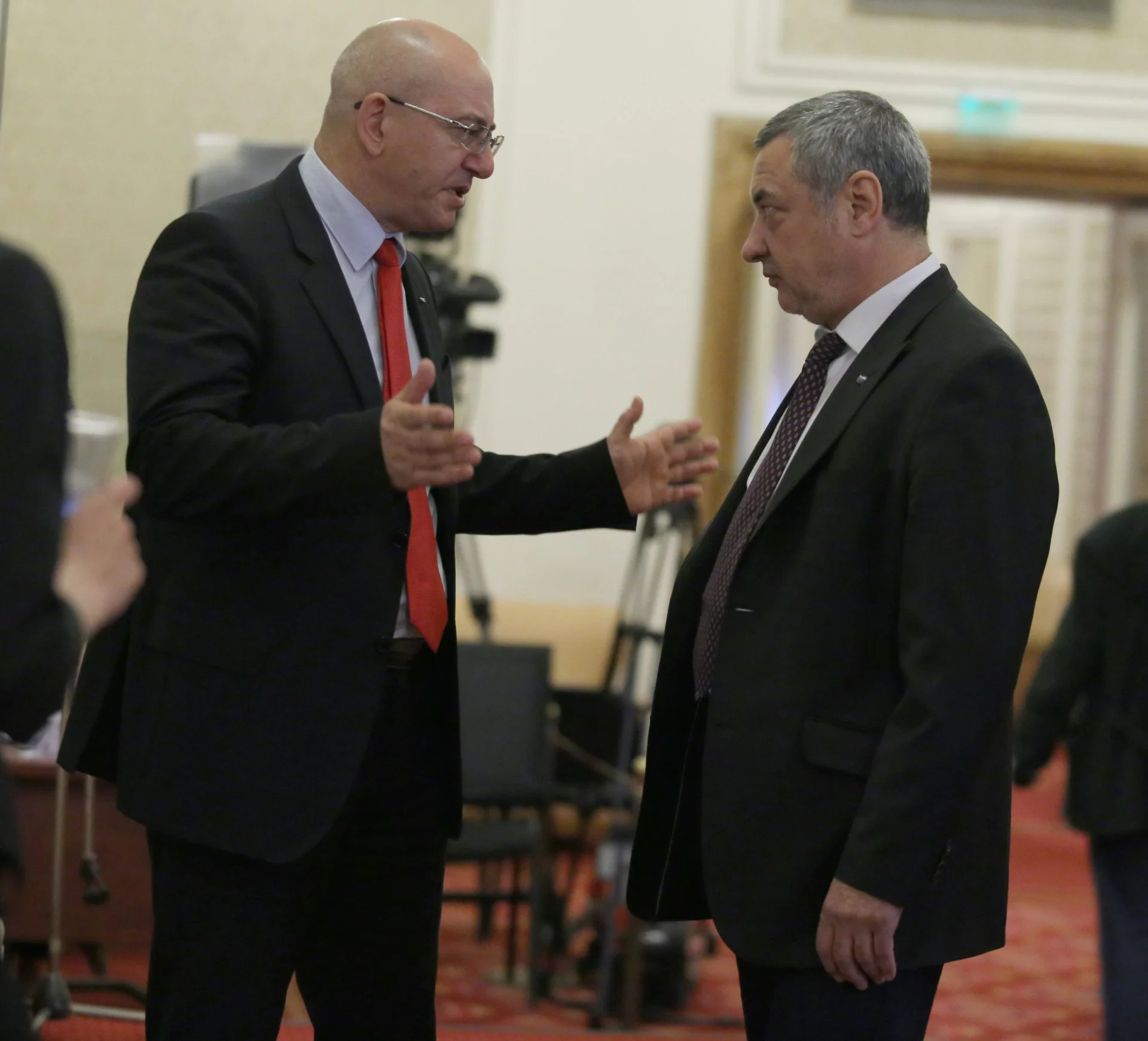 парламент Емил Димитров ПФ Валери Симеонов ПФ