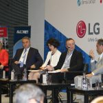 Шумът на парите Асен Ягодин