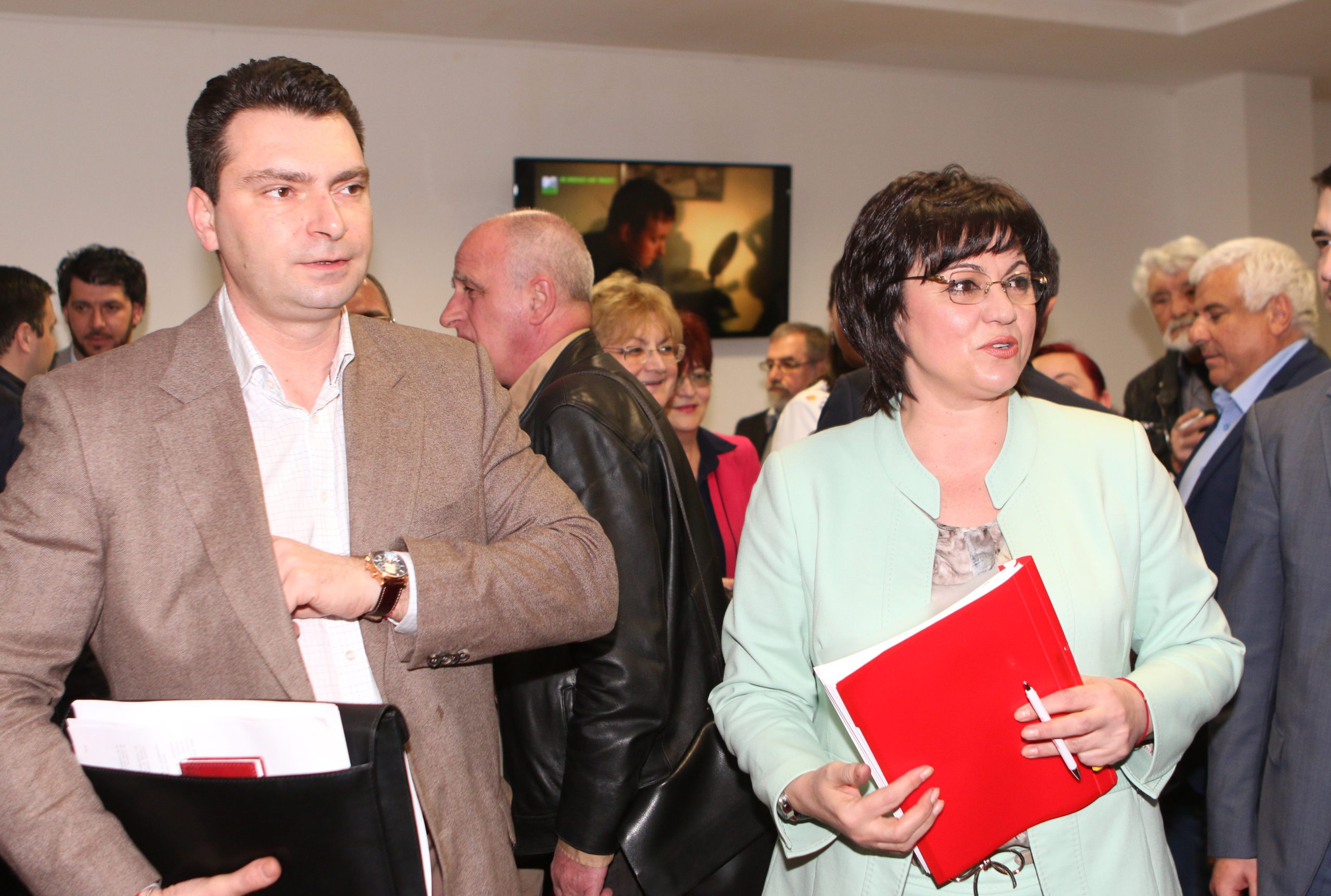 Национален съвет на БСП Калоян Паргов Корнелия Нинова