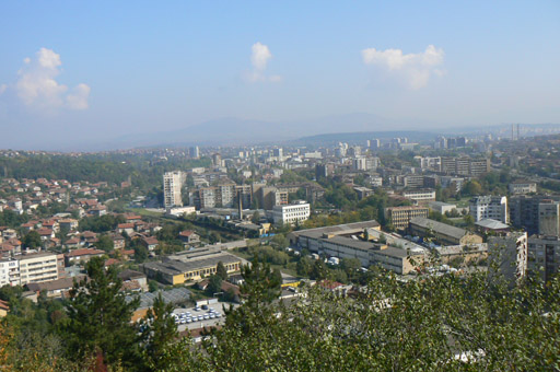 Поглед към Перник от крепостта Кракра
