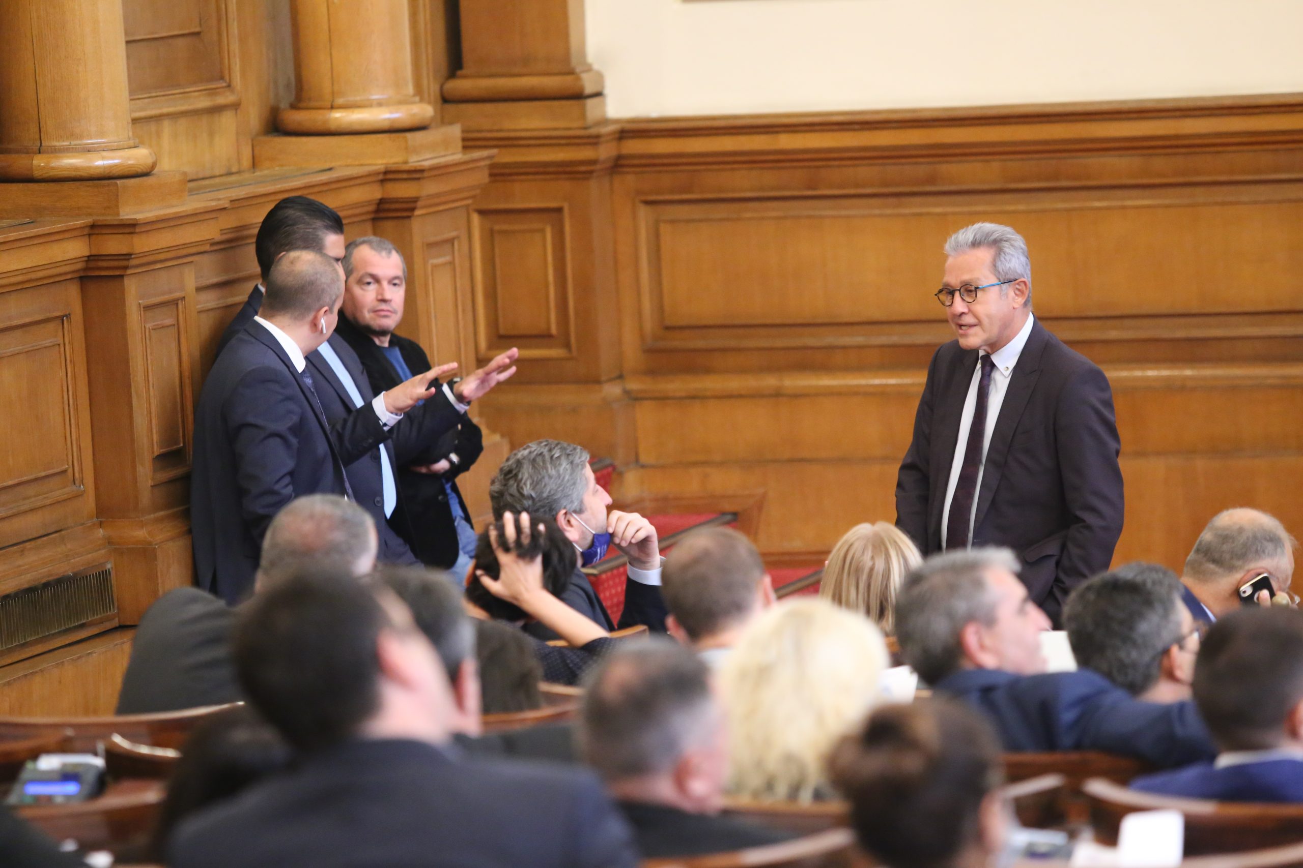 Парламент Христо Иванов