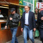 Румен Радев обикаля по Софийските улици
