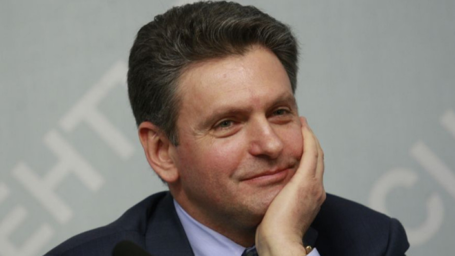 николай малинов