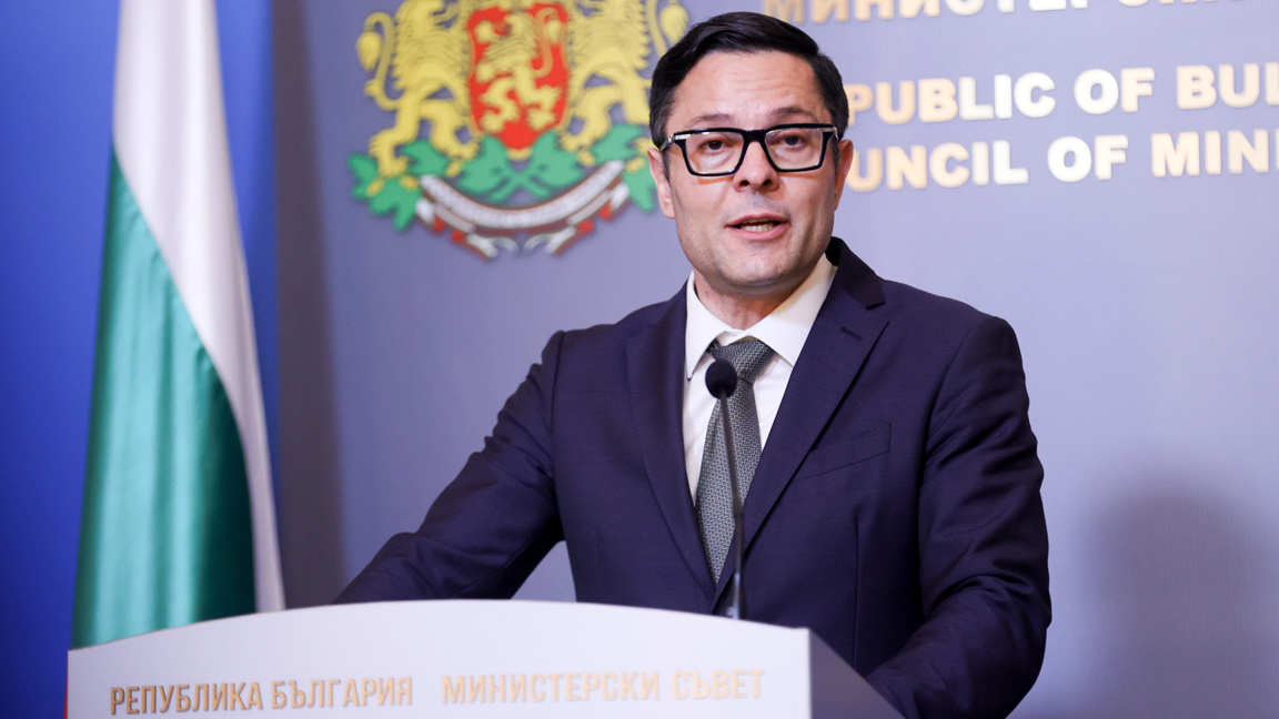 Без дефицити на българския пазар след отмяната на забраната за износ на дизел, обяви Александър Пулев