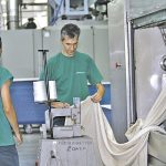 Операторите на специализирани машини са сред най-дефицитните работници на българския пазар.