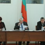 Парламент Икономическа политика Петър Кънев