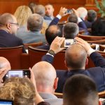 Парламент избор на управител на БНБ